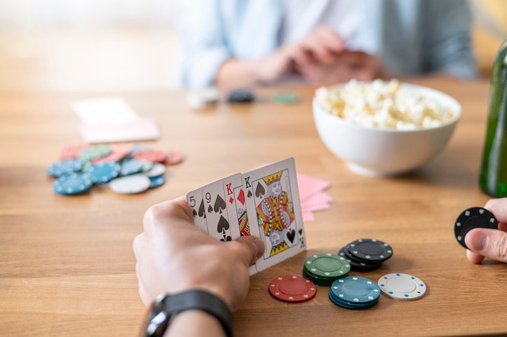 Antarmuka deposit DANA di platform microgaming dengan logo DANA dan ikon keamanan